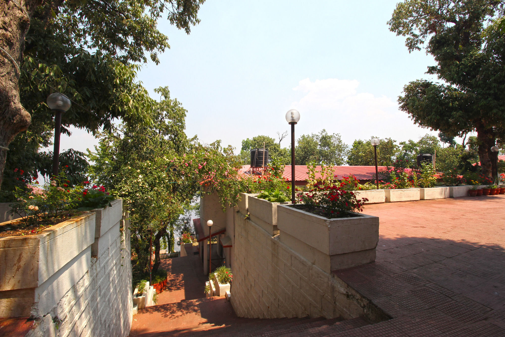 Oyo 5248 Surbee Resorts Mussoorie Eksteriør billede