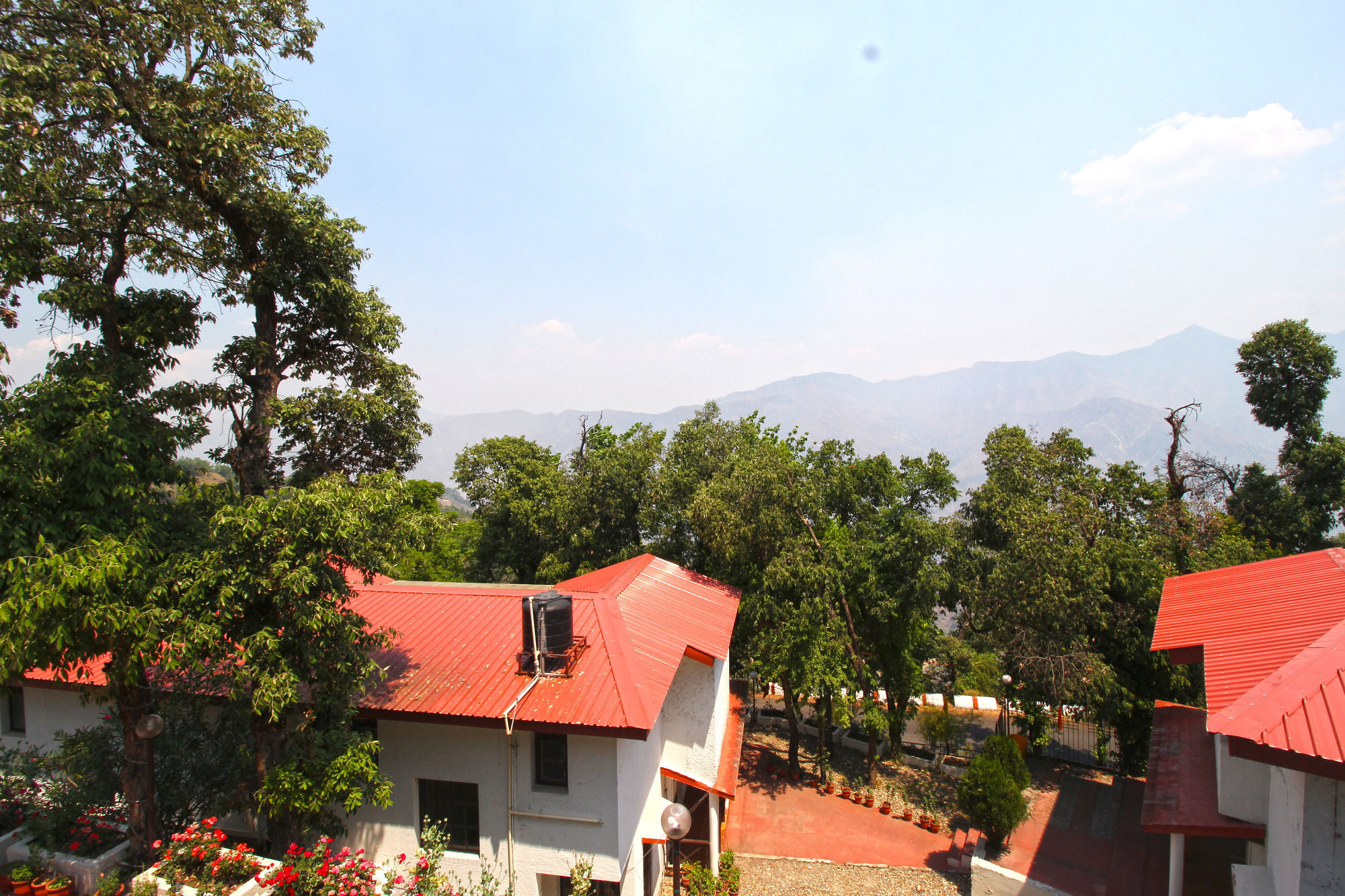Oyo 5248 Surbee Resorts Mussoorie Eksteriør billede