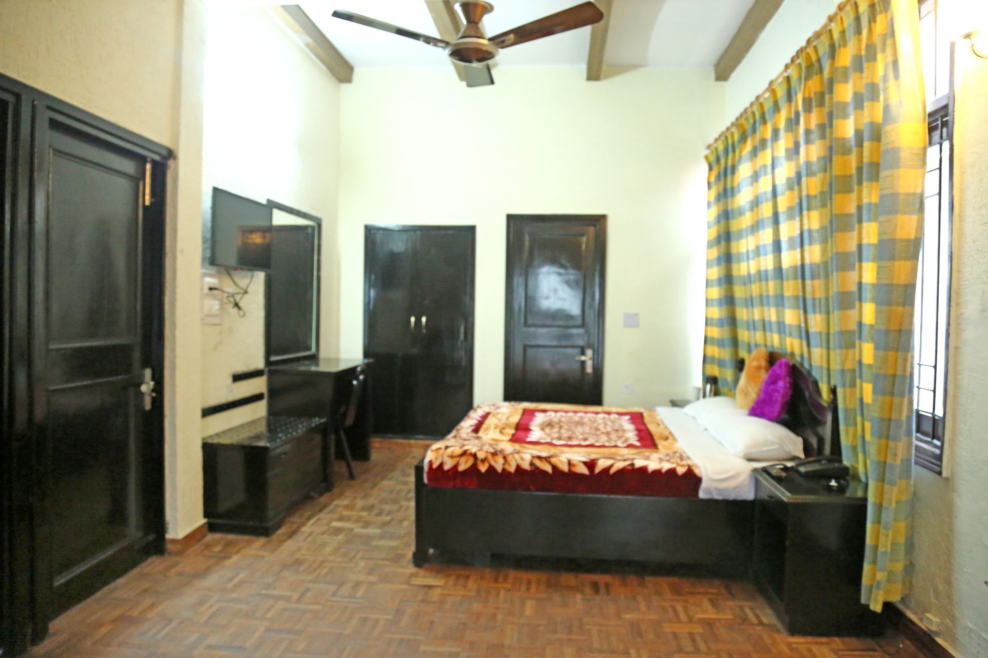 Oyo 5248 Surbee Resorts Mussoorie Eksteriør billede