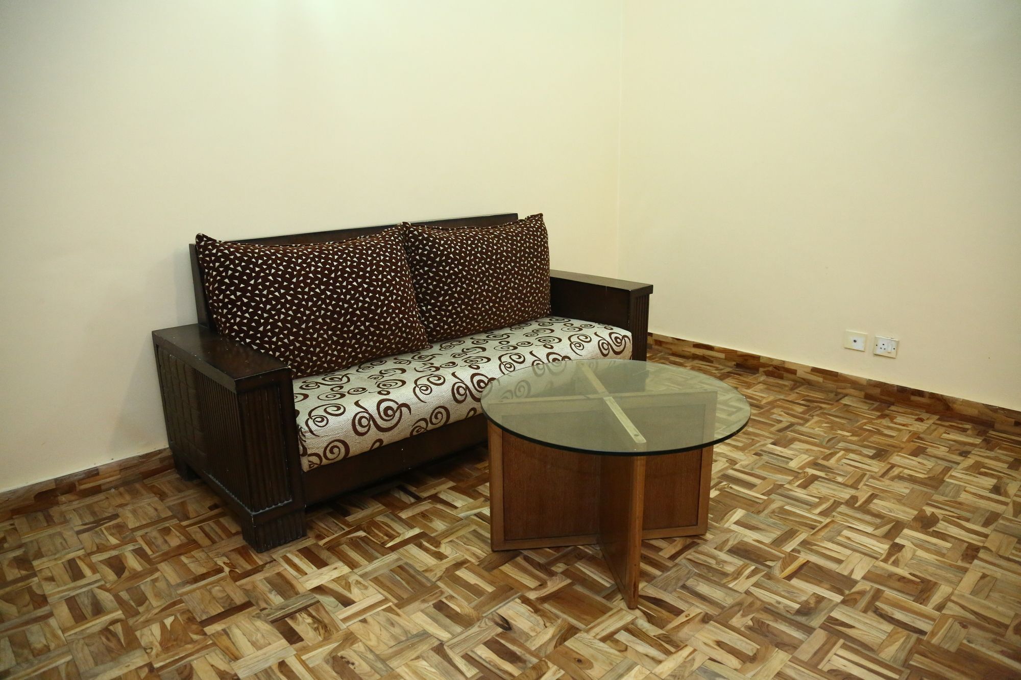 Oyo 5248 Surbee Resorts Mussoorie Eksteriør billede