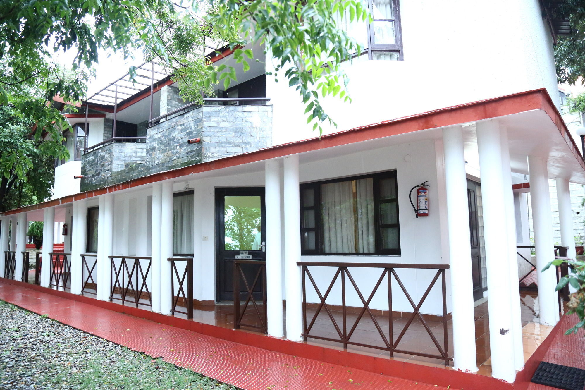Oyo 5248 Surbee Resorts Mussoorie Eksteriør billede